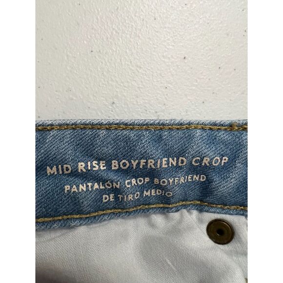 Universal Thread Women's Mid Rise Boyfriend Crop Jeans Light Wash Size 00 / 24 R - Picture 5 of 10